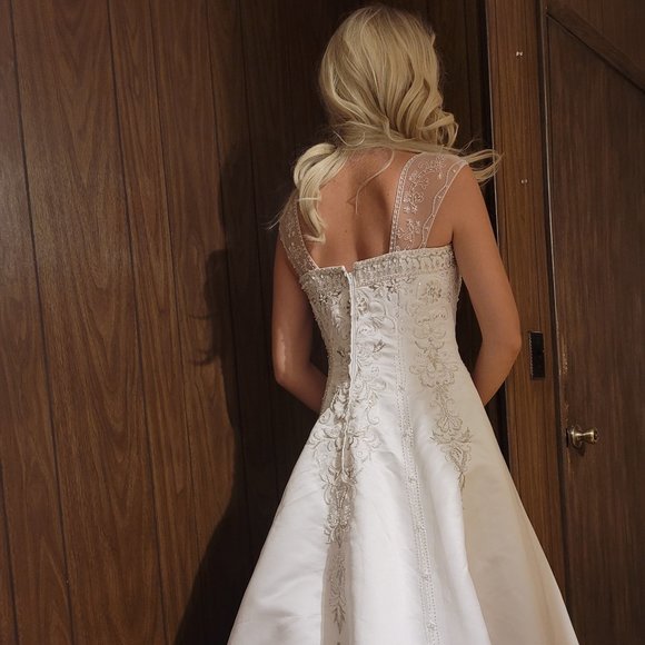 Wedding Dress David's Bridal Mary's Size S/M White - Picture 15 of 16